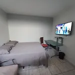 Apartamento 2 Quartos Asa Norte Com Cozinha Excelente Localizacao