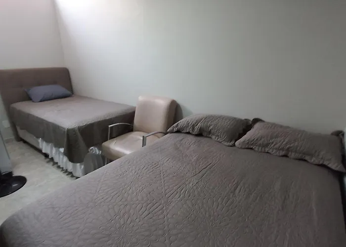 Apartamento 2 Quartos Asa Norte Com Cozinha Excelente Localizacao