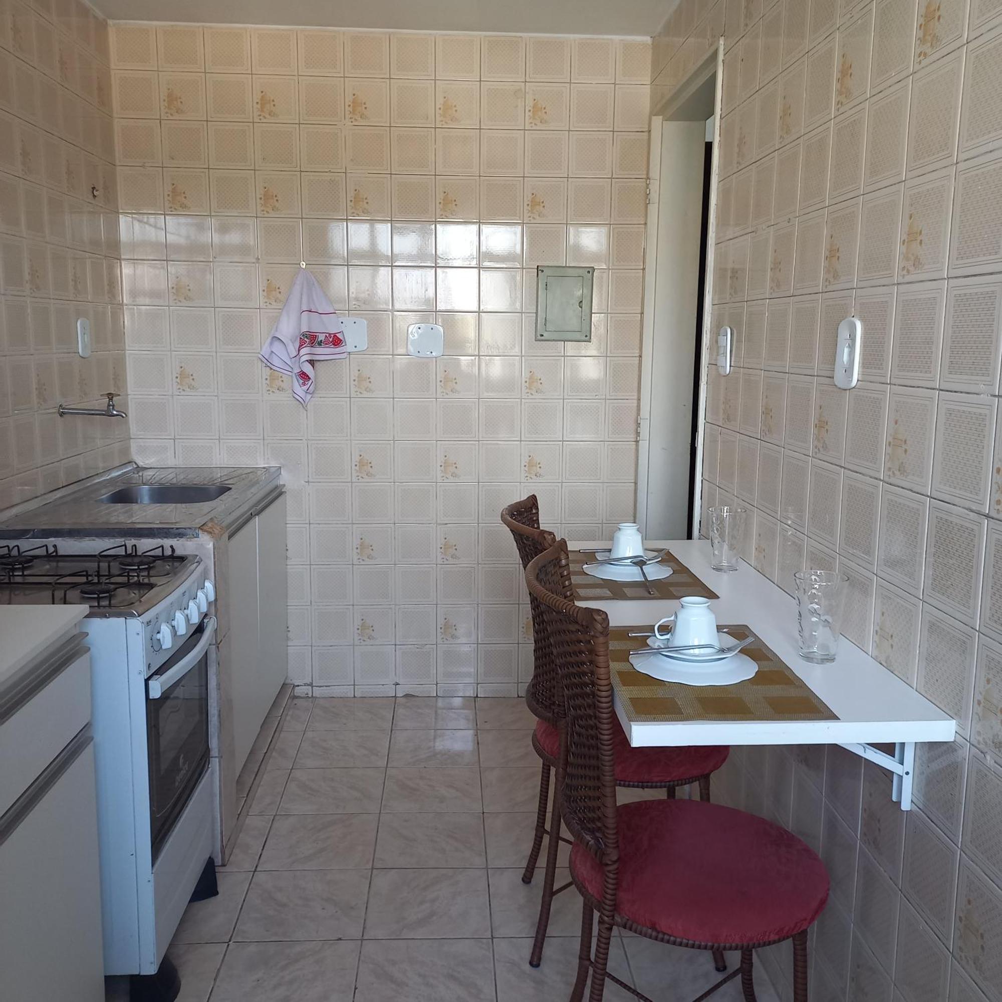 Appartamento 2 Quartos Asa Norte Com Cozinha Excelente Localizacao