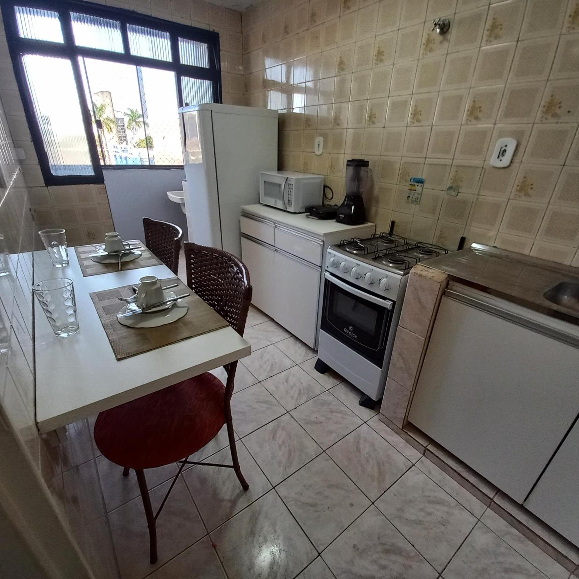Appartamento 2 Quartos Asa Norte Com Cozinha Excelente Localizacao *