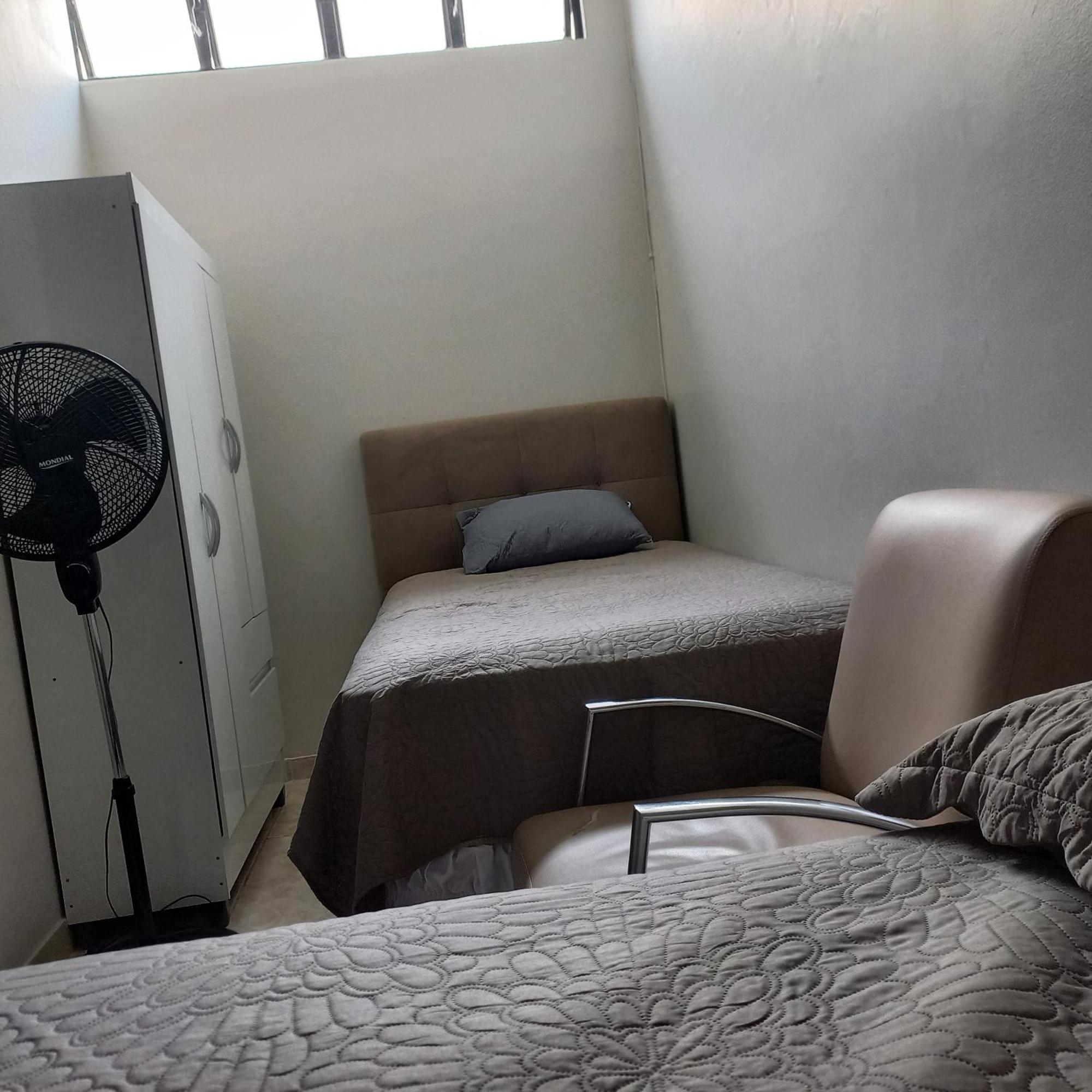 2 Quartos Asa Norte Com Cozinha Excelente Localizacao Appartamento